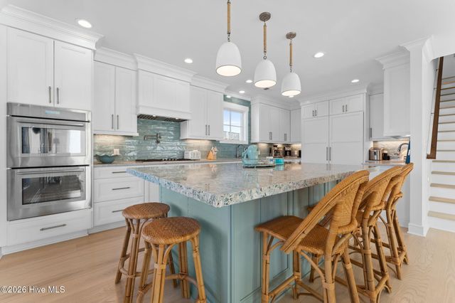 108 Strawflower Drive, Holden Beach, NC 28462