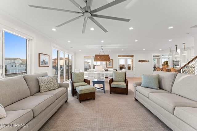 108 Strawflower Drive, Holden Beach, NC 28462