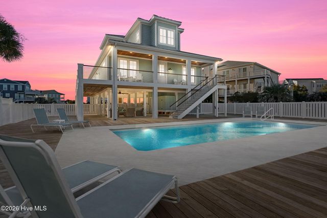 108 Strawflower Drive, Holden Beach, NC 28462