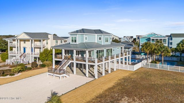 108 Strawflower Drive, Holden Beach, NC 28462
