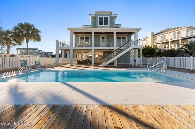 108 Strawflower Drive, Holden Beach, NC 28462