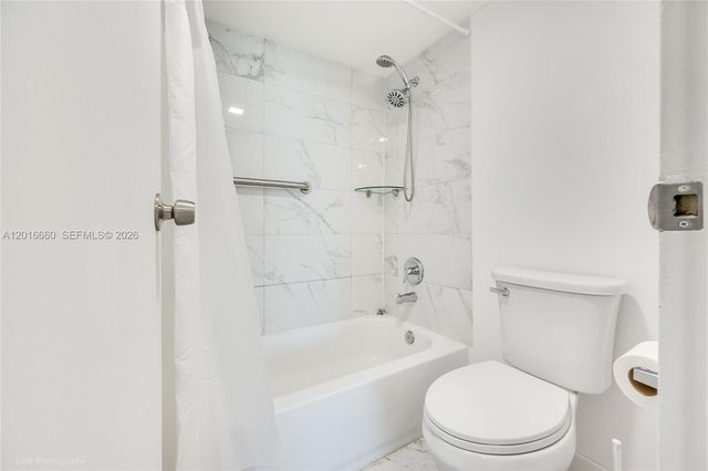 100 Bayview Dr 1231, Sunny Isles Beach, FL 33160