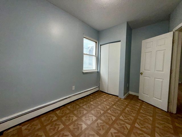 132 Locust Street 4, Waterbury, CT 06704