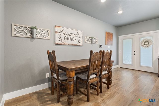 639 County Road 101, Rogers, TX 76569