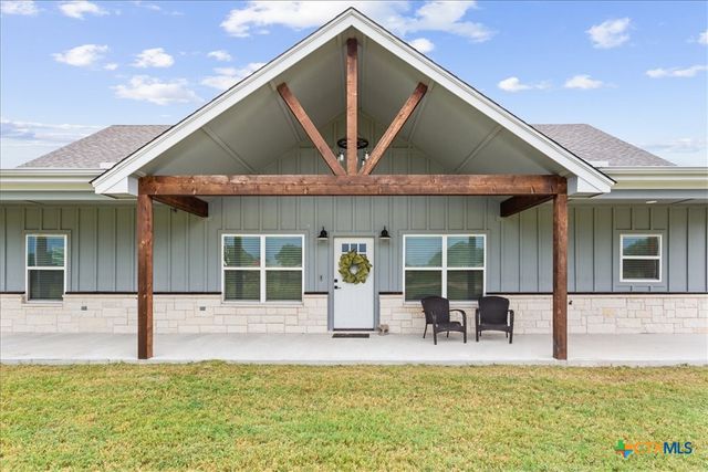 639 County Road 101, Rogers, TX 76569