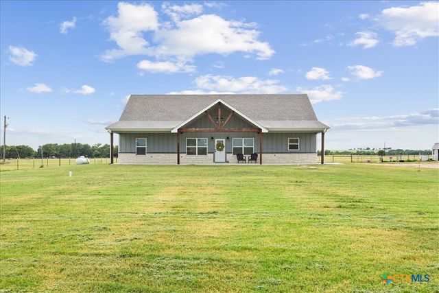 639 County Road 101, Rogers, TX 76569