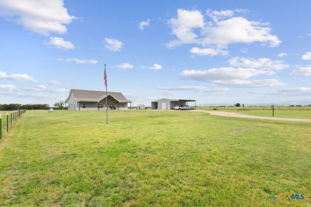 639 County Road 101, Rogers, TX 76569