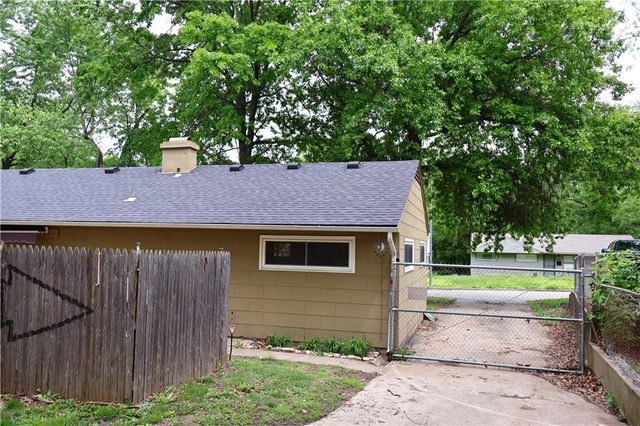 10710 Newton Avenue, Kansas City, MO 64134