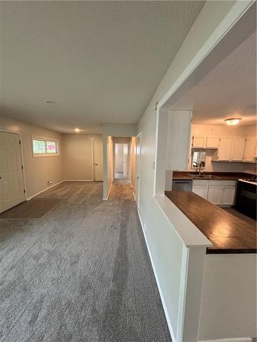 10710 Newton Avenue, Kansas City, MO 64134