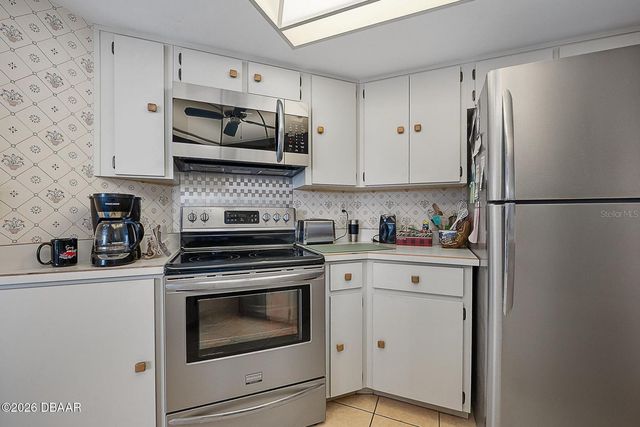 1 OCEANS WEST BOULEVARD 5A5, Daytona Beach, FL 32118