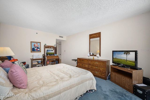 1 OCEANS WEST BOULEVARD 5A5, Daytona Beach, FL 32118