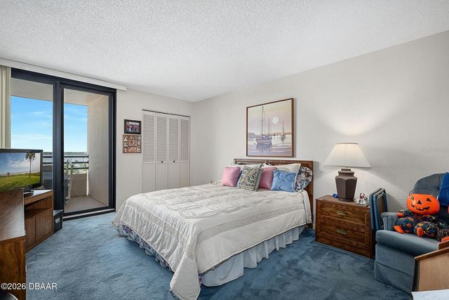 1 OCEANS WEST BOULEVARD 5A5, Daytona Beach, FL 32118