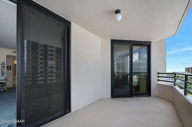 1 OCEANS WEST BOULEVARD 5A5, Daytona Beach, FL 32118