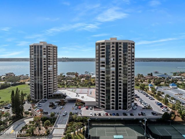 1 OCEANS WEST BOULEVARD 5A5, Daytona Beach, FL 32118