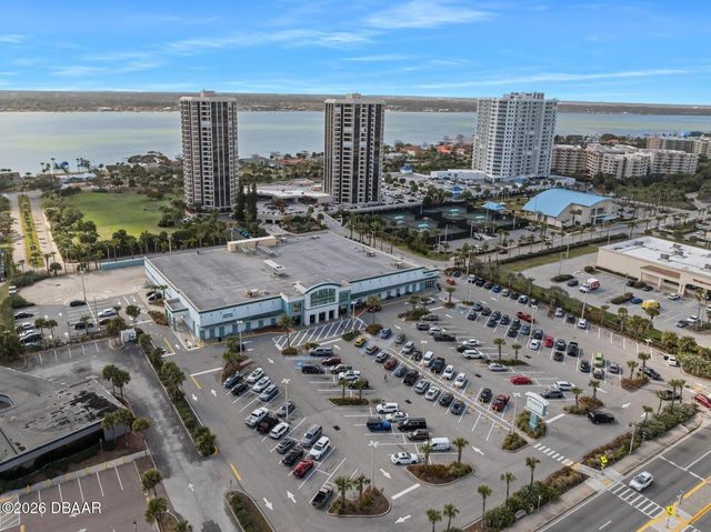 1 OCEANS WEST BOULEVARD 5A5, Daytona Beach, FL 32118