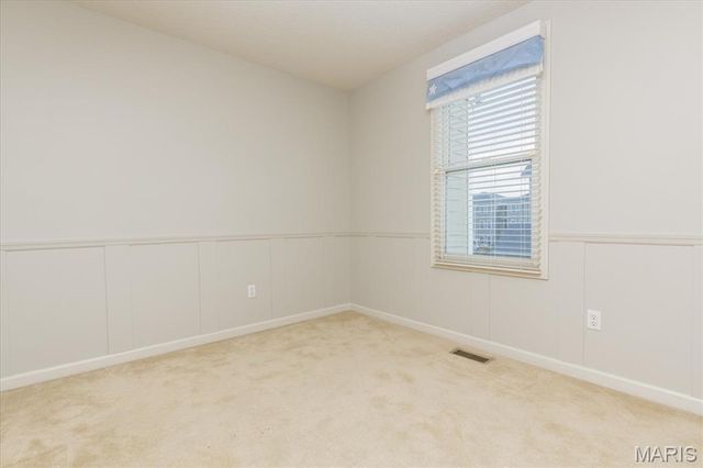 3233 S Civic Green Way, St Charles, MO 63301