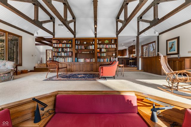 721 N 675 W, Columbus, IN 47201