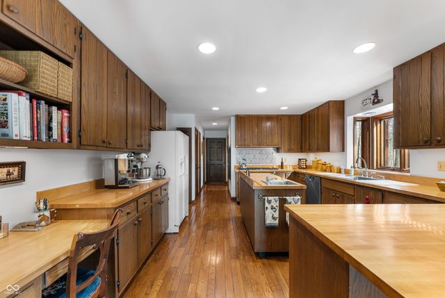 721 N 675 W, Columbus, IN 47201