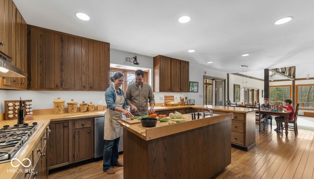 721 N 675 W, Columbus, IN 47201