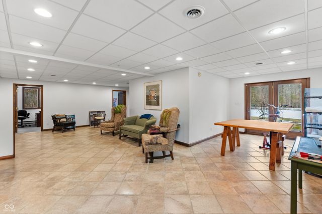 721 N 675 W, Columbus, IN 47201