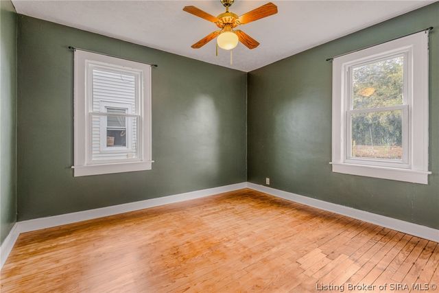 516 E 7th Street, Seymour, IN 47274