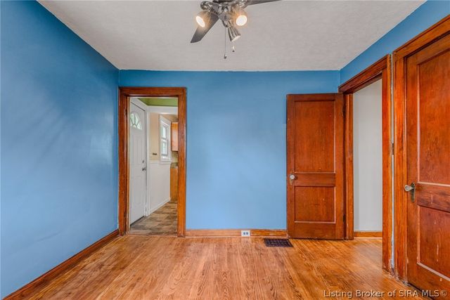 516 E 7th Street, Seymour, IN 47274