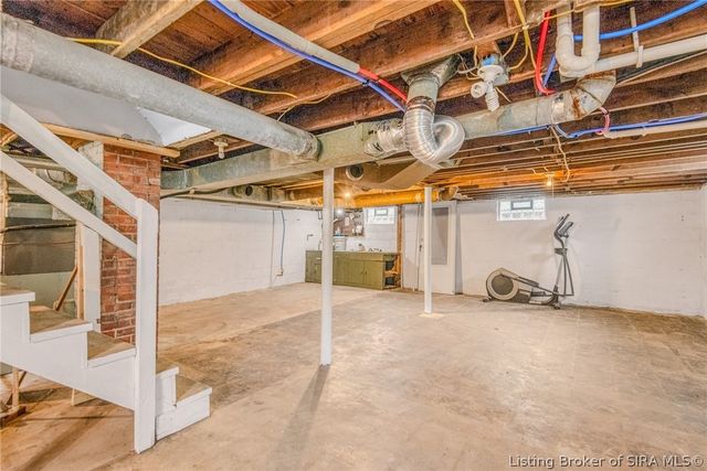 516 E 7th Street, Seymour, IN 47274