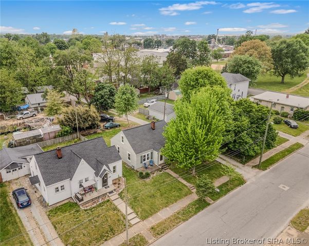 516 E 7th Street, Seymour, IN 47274