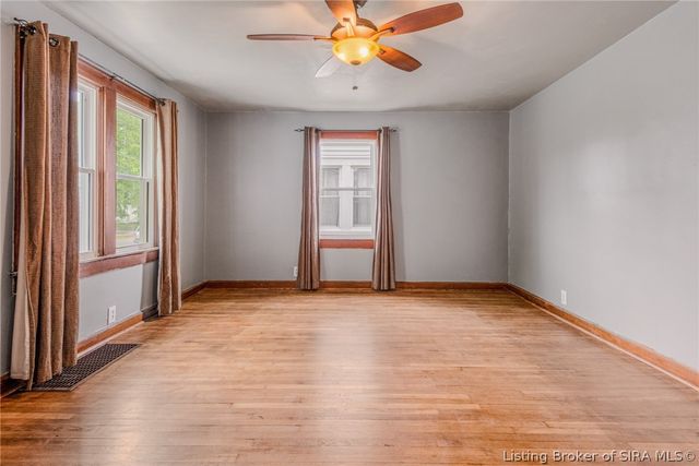 516 E 7th Street, Seymour, IN 47274