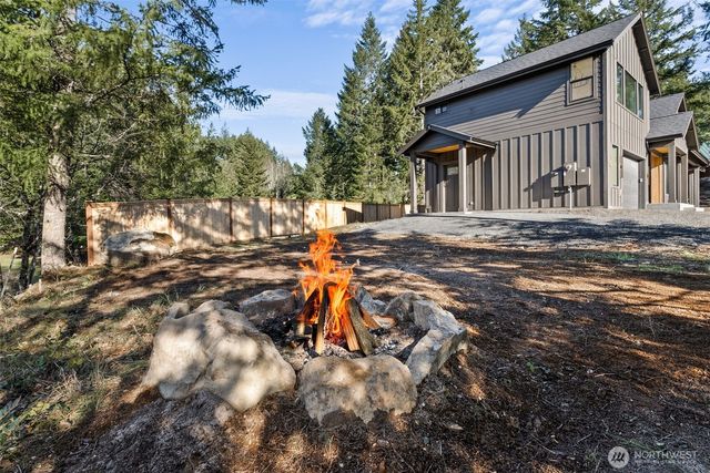 115 Alta Lane, Packwood, WA 98361
