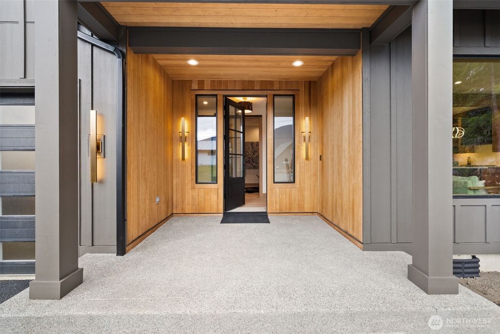 115 Alta Lane, Packwood, WA 98361