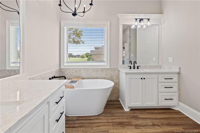 5831 South 40 Court, Iowa, LA 70647