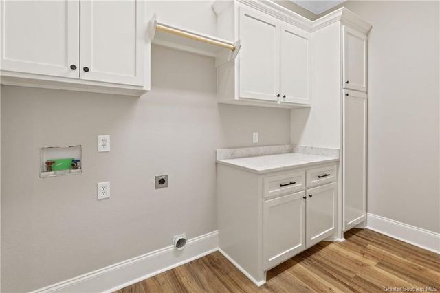 5831 South 40 Court, Iowa, LA 70647