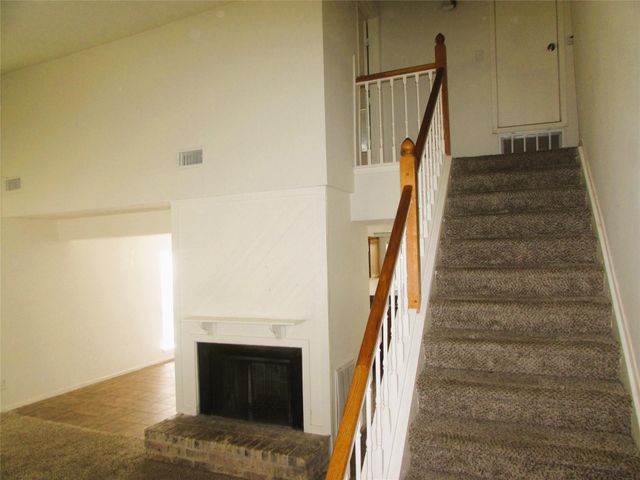 16706 Running Quail Court, Missouri City, TX 77489