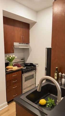 701-703 Massachusetts Ave 11, Boston, MA 02118