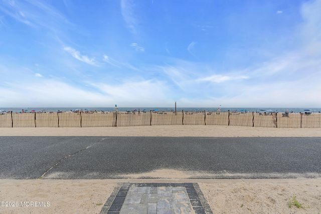265 1st Avenue, Manasquan, NJ 08736