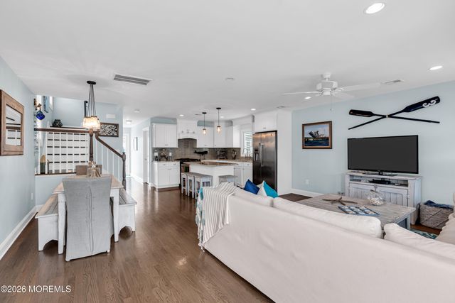 265 1st Avenue, Manasquan, NJ 08736
