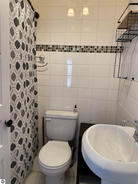 Image 18 of property listing at 323 W Wright Avenue, Shepherd, MI 48883