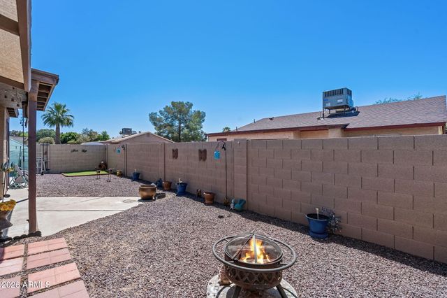 421 E BEHREND Drive, Phoenix, AZ 85024