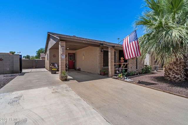 421 E BEHREND Drive, Phoenix, AZ 85024