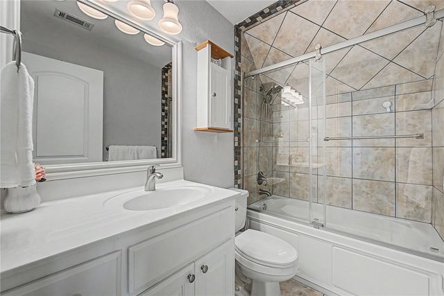 6605 S Willowridge Lane, Rogers, AR 72758