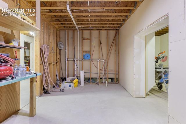 2350 Caddie Court, Colorado Springs, CO 80907