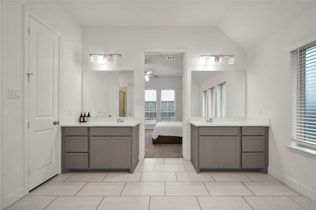 1108 Wandering Brook Street, Magnolia, TX 77354