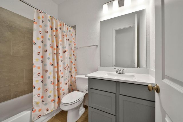 1108 Wandering Brook Street, Magnolia, TX 77354