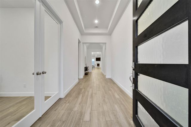 1108 Wandering Brook Street, Magnolia, TX 77354