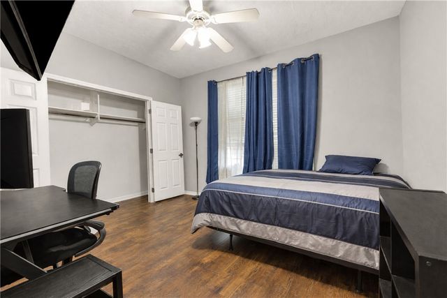 3527 Myth Lane, College Station, TX 77845