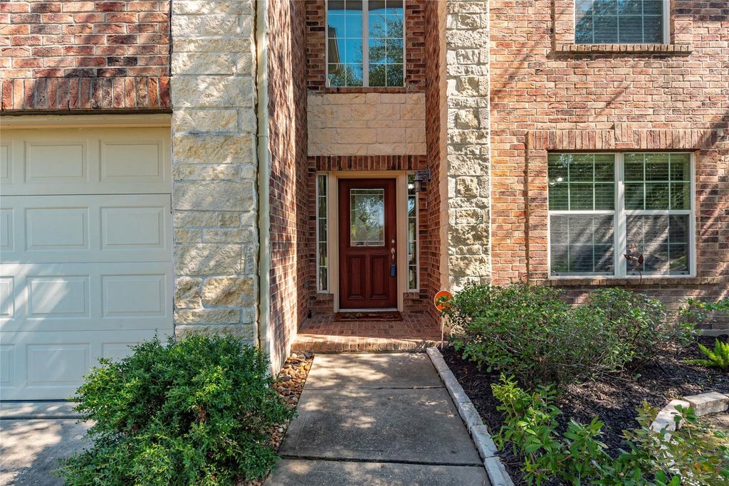 21557 Duke Alexander Drive, Kingwood, TX 77339