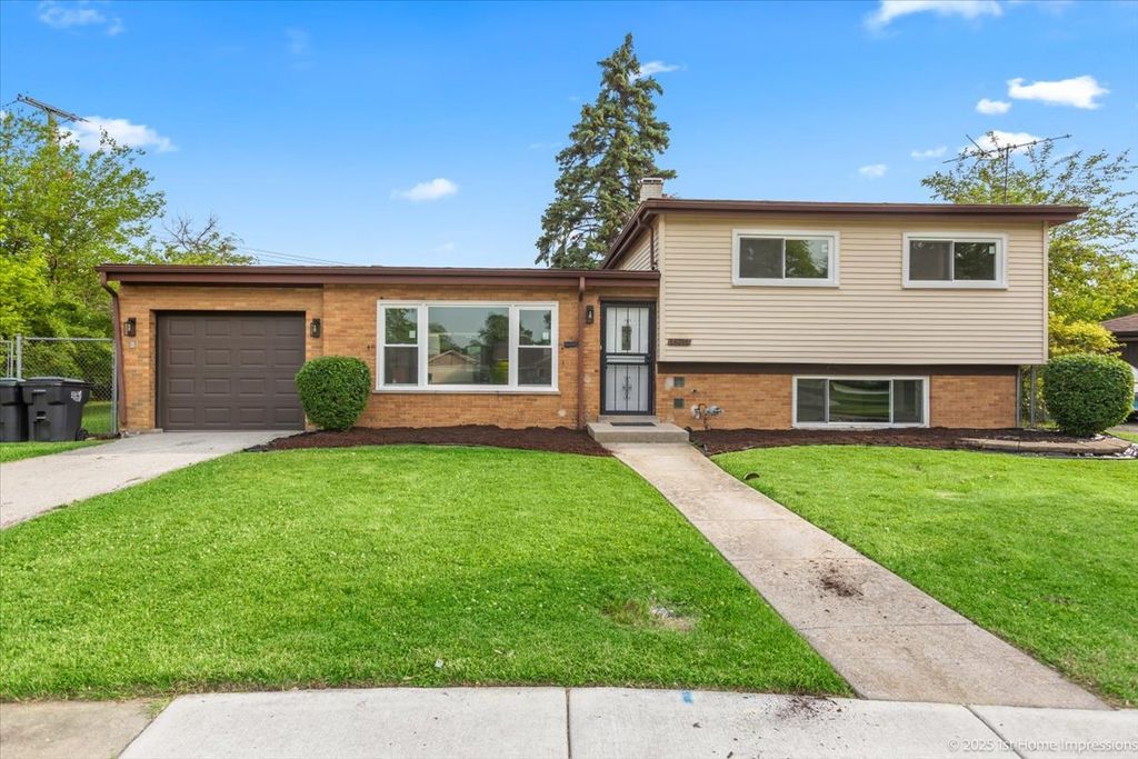 16211 Joyce Circle, South Holland, IL 60473