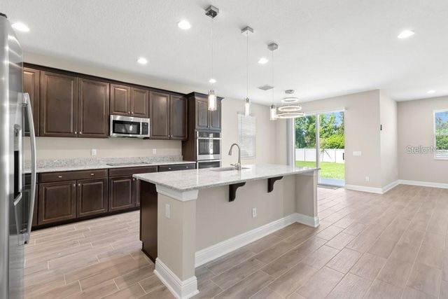 16010 SONOMA GROVE CIRCLE, Tampa, FL 33647
