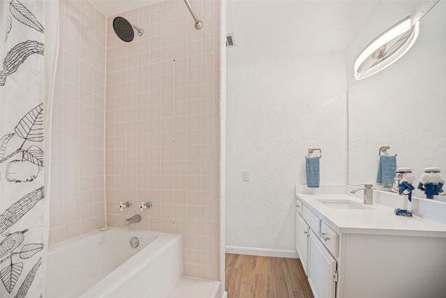 101 Veterans Lane, Gun Barrel City, TX 75156